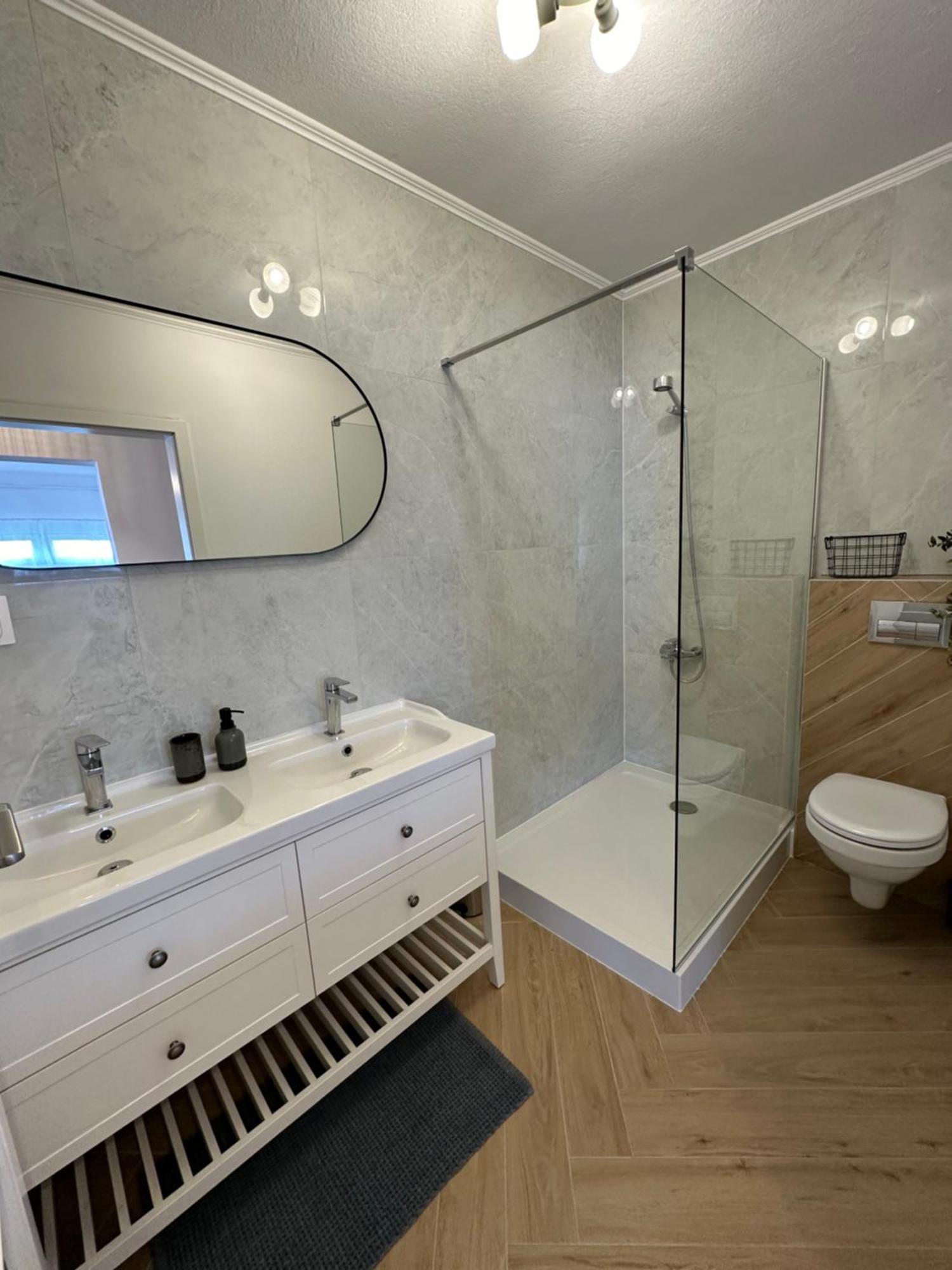 Daisy Apartment 27 シギショアラ エクステリア 写真